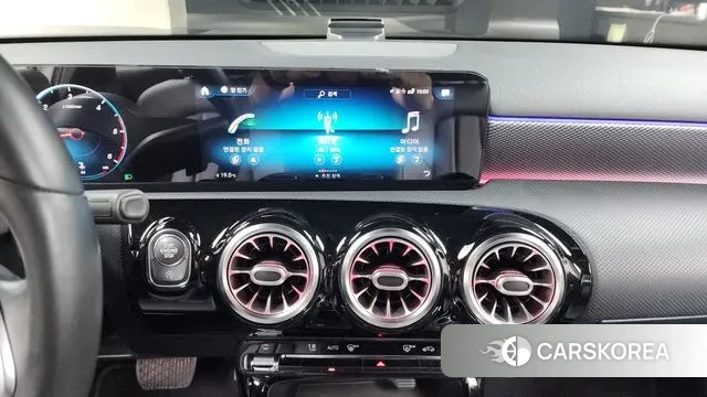 Mercedes-Benz A-Class W177 2020 Белый из Кореи, фото 5