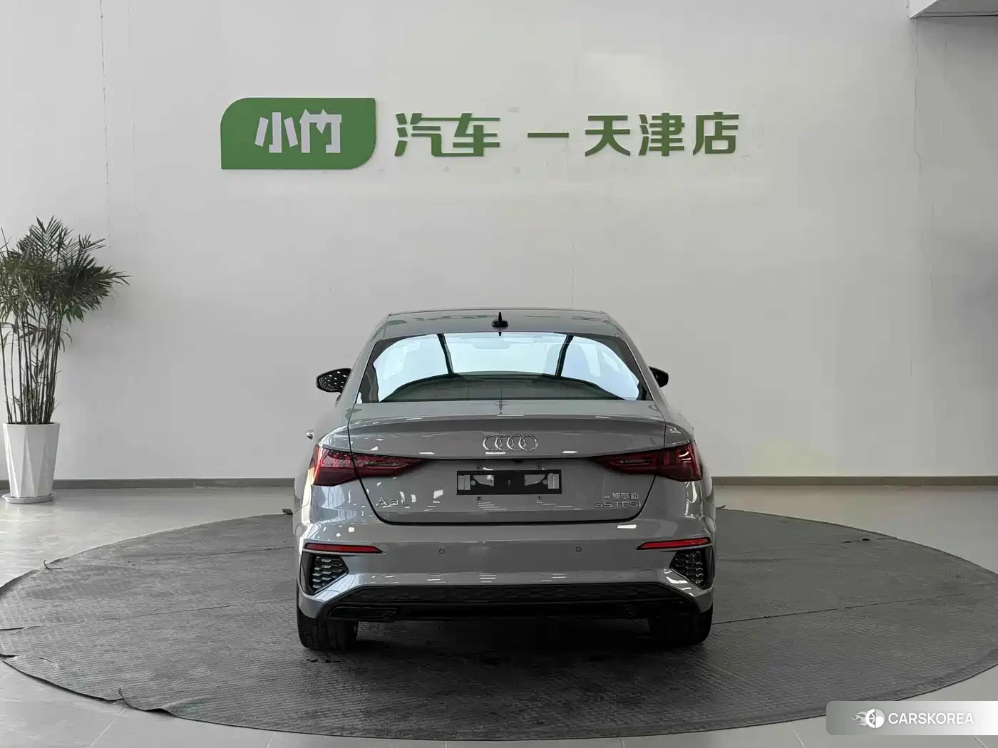 Audi A3 2023 Silver/gray из Китая, фото 5