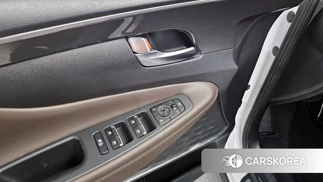 Hyundai The New Santa Fe 2021 Белый из Кореи, фото 5