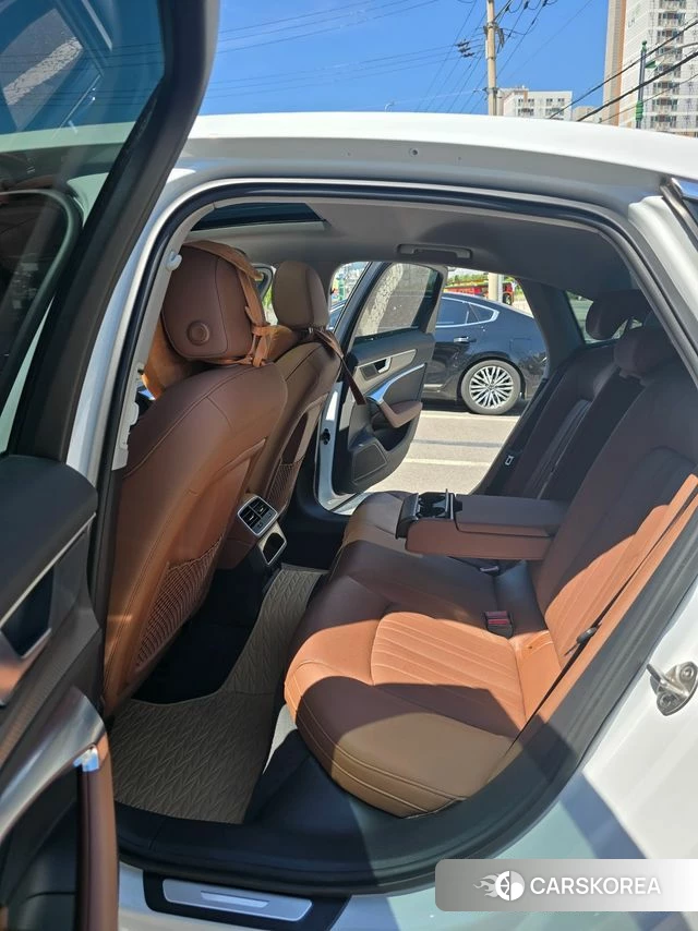 Audi A6 (C8) 2020 Белый из Кореи, фото 5