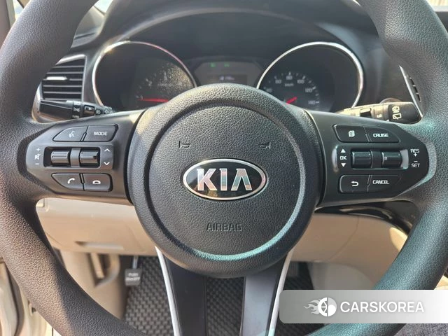 Kia The New Carnival 2020 Белый из Кореи, фото 5