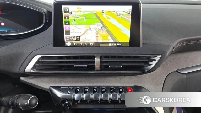 Peugeot 3008 second generation 2018 Черный из Кореи, фото 5