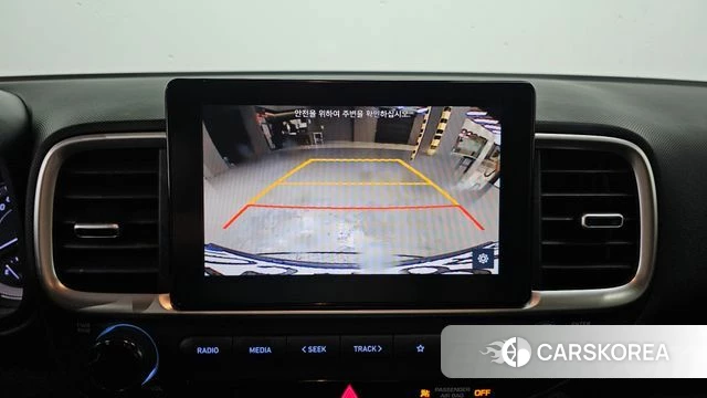 Hyundai Venue 2021 Белый из Кореи, фото 5