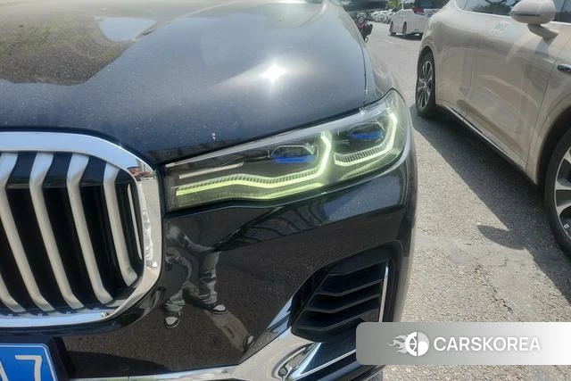BMW X7 2021 Черный из Китая, фото 5