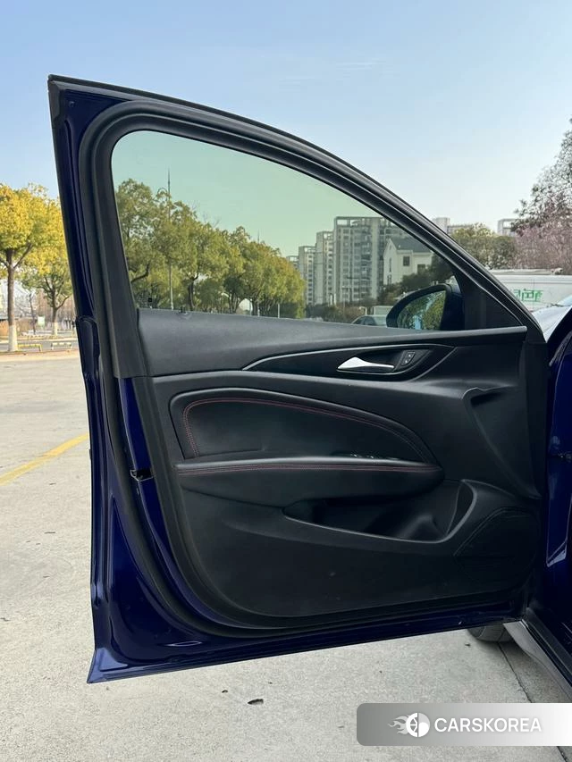Buick Regal 2020 Синий из Китая, фото 5