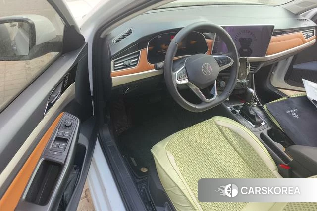 Volkswagen Bora 2022 Белый из Китая, фото 5