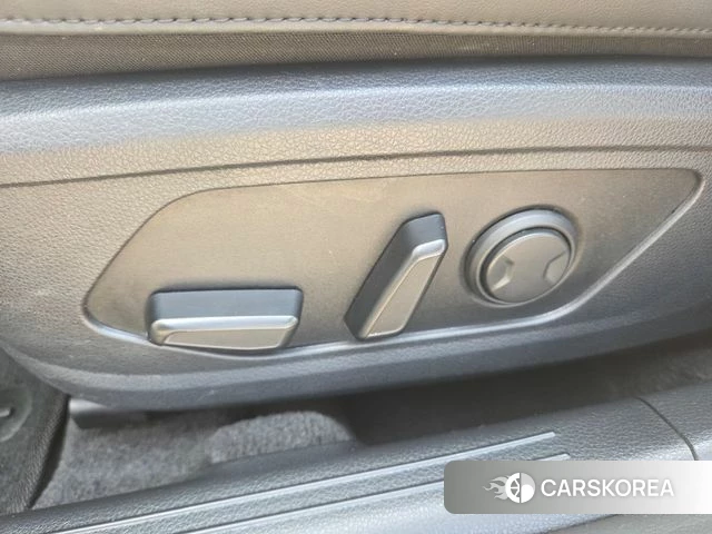 Kia K5 3rd generation 2022 Белый из Кореи, фото 5