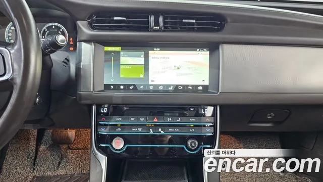 Jaguar XF (X260) 2018 Белый из Кореи, фото 5