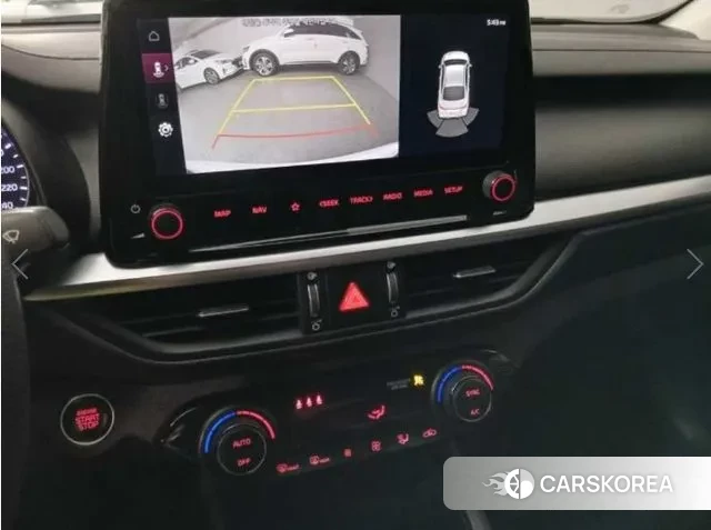 Kia The New K3 2nd generation 2021 Белый из Кореи, фото 5