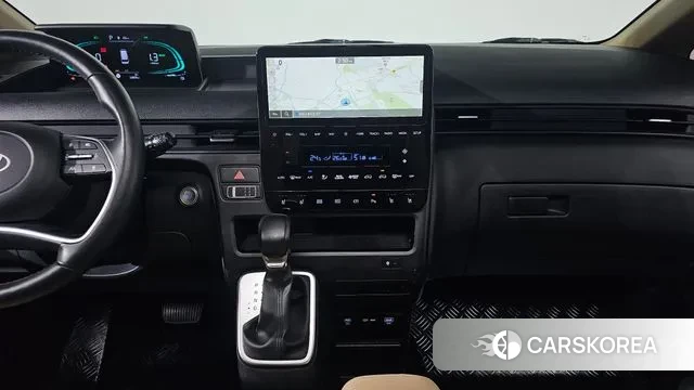 Hyundai Staria 2024 Белый из Кореи, фото 5