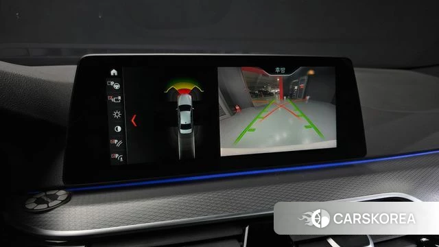 BMW 5 Series (G30) 2018 Белый из Кореи, фото 5