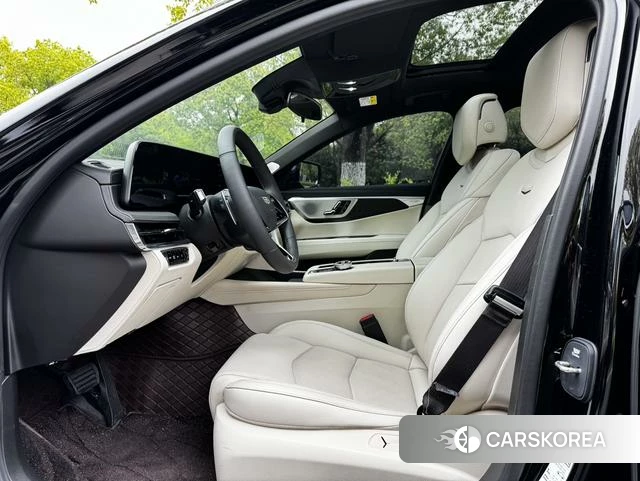 Cadillac CT6 2025 Черный из Китая, фото 5