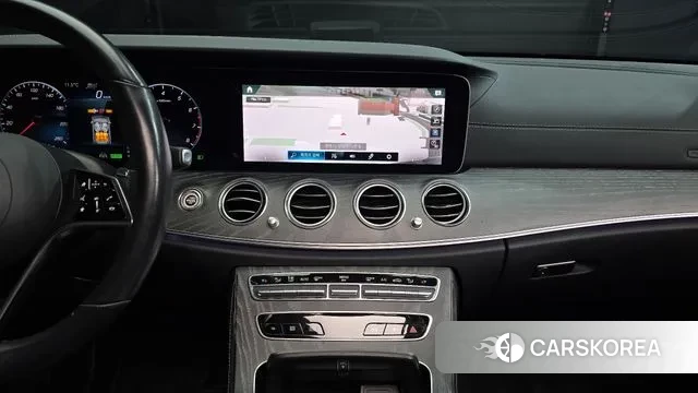 Mercedes-Benz E-Class W213 2022 Серебряный из Кореи, фото 5