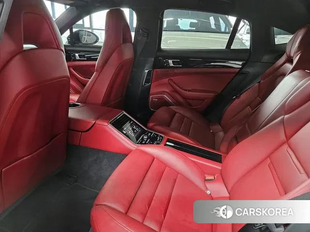 Porsche Panamera (971) 2020 Черный из Кореи, фото 5