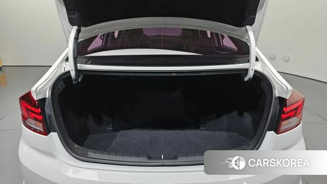 Hyundai The New Avante AD 2019 Белый из Кореи, фото 5