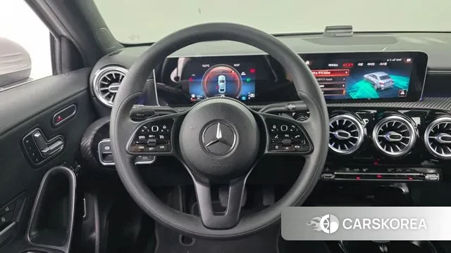 Mercedes-Benz A-Class W177 2020 Белый из Кореи, фото 5
