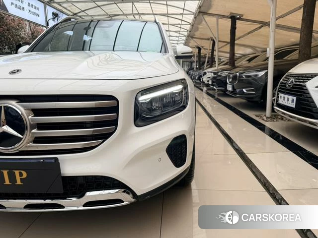 Mercedes-Benz GLB 2024 Белый из Китая, фото 5