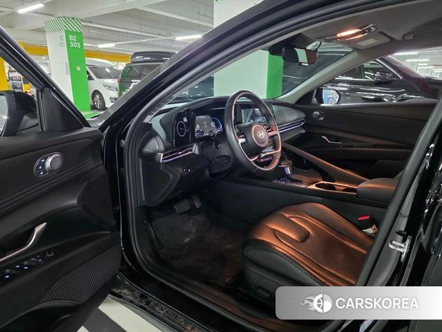 Hyundai The New Avante (CN7) 2023 Черный из Кореи, фото 5