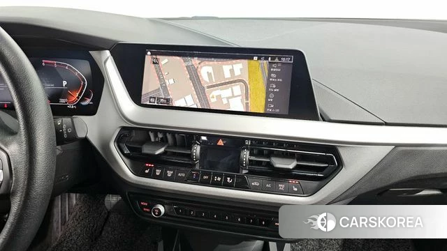 BMW 1 Series (F40) 2020 Белый из Кореи, фото 5