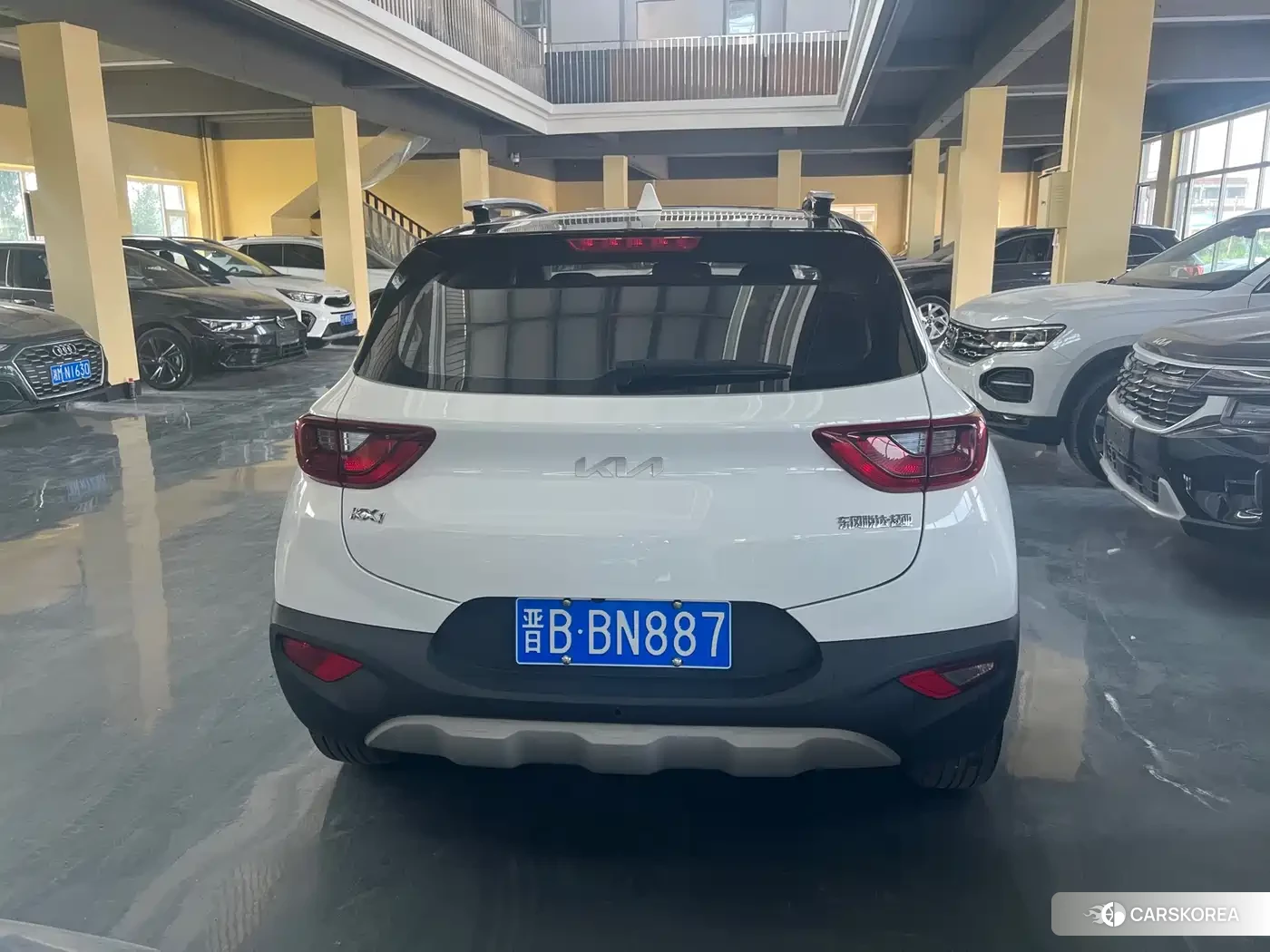 Kia KX1 2022 Белый из Китая, фото 5