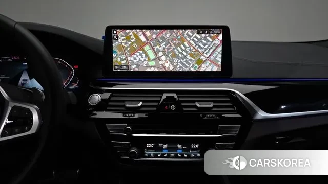 BMW 5 Series (G30) 2023 Черный из Кореи, фото 5