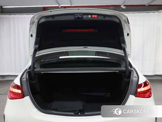 Mercedes-Benz C-class AMG 2025 Белый из Китая, фото 5
