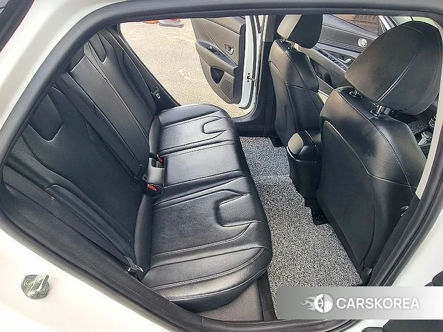 Hyundai Avante (CN7) 2022 Белый из Кореи, фото 5