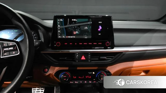 Kia The New K3 2nd generation 2023 Белый из Кореи, фото 5