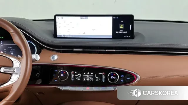 Genesis GV70 2023 Белый из Кореи, фото 5