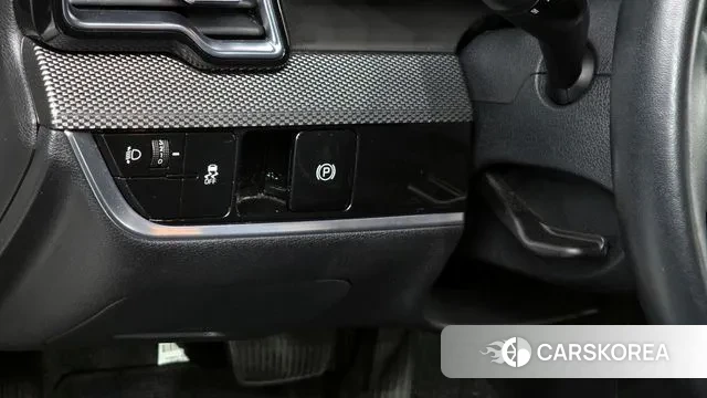 Kia Sportage 5th Generation 2024 Белый из Кореи, фото 5