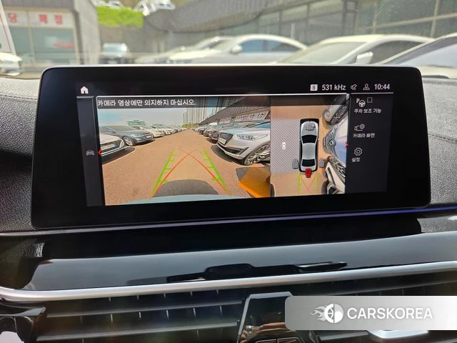 BMW 5 Series (G30) 2020 Белый из Кореи, фото 5