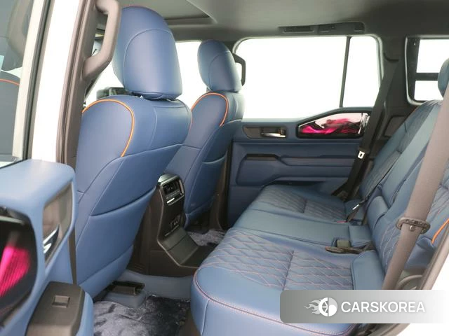 Toyota Prado 2026 Белый из Китая, фото 5
