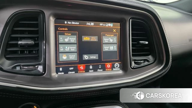 Dodge Challenger 2022 Оранжевый из Кореи, фото 5