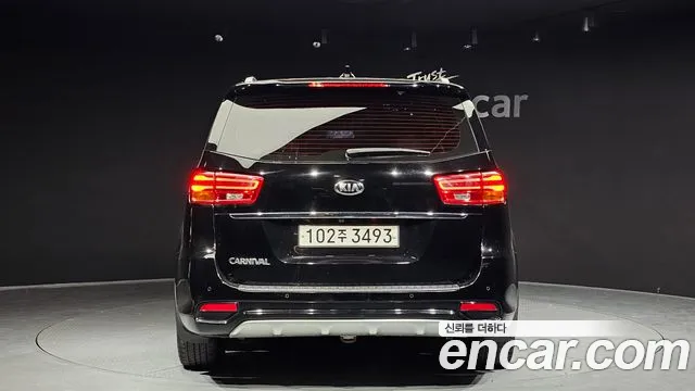 Kia The New Carnival 2019 Черный из Кореи, фото 5