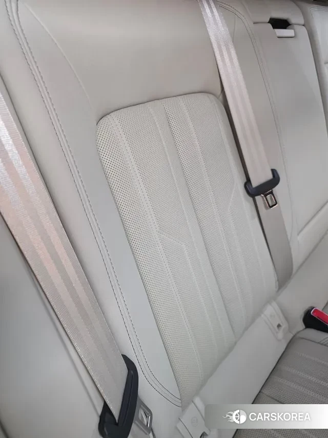 Audi A6 (C8) 2021 Белый из Кореи, фото 5