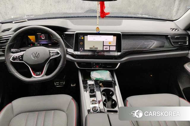 Volkswagen Tourang 2023 Черный из Китая, фото 5