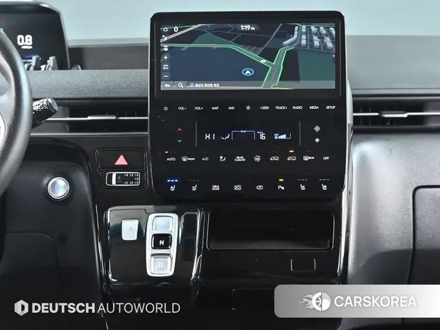 Hyundai Staria 2022 Серебристо-серый из Кореи, фото 5