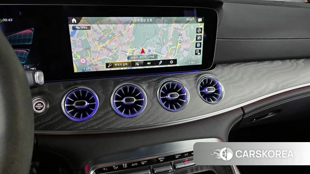 Mercedes-Benz AMG GT 2023 Белый из Кореи, фото 5