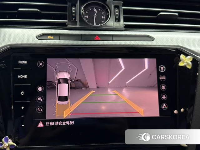 Volkswagen Magotan 2023 Темно-серый из Китая, фото 5