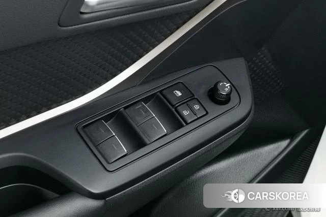 Toyota IZOA 2024 Белый из Китая, фото 5