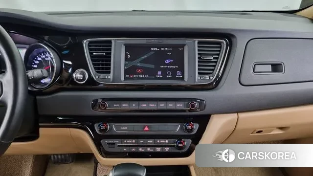 Kia The New Carnival 2019 Черный из Кореи, фото 5