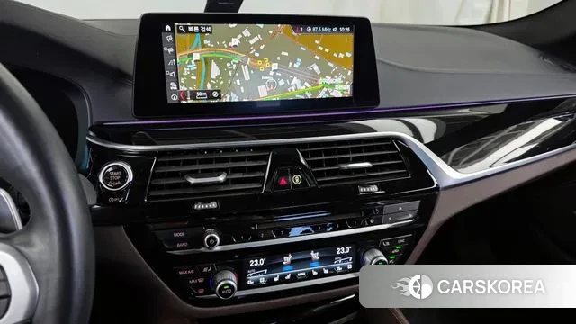 BMW 5 Series (G30) 2019 Черный из Кореи, фото 5