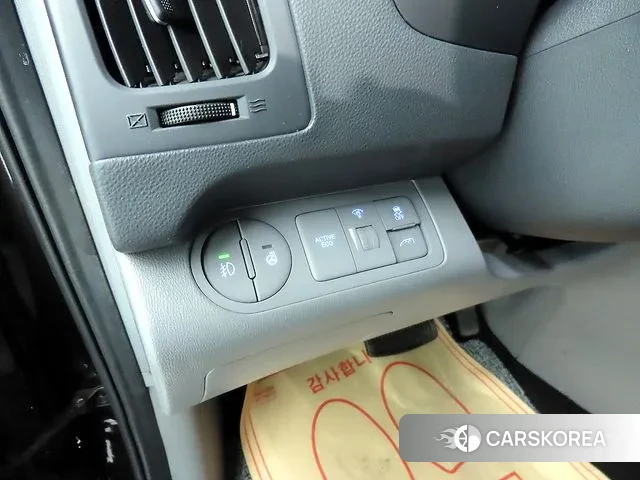 Hyundai The New Grand Starex 2018 Коричневый двухцветный из Кореи, фото 5