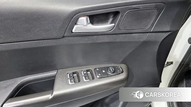 Kia Sportage The Bold 2019 Белый из Кореи, фото 5