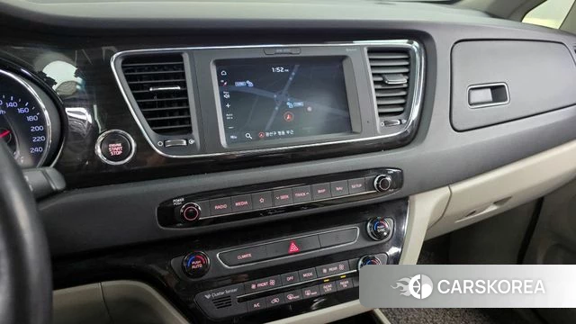 Kia The New Carnival 2018 Белый из Кореи, фото 5