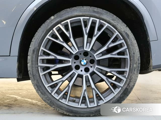 BMW X5 2024 Темно-серый из Китая, фото 5