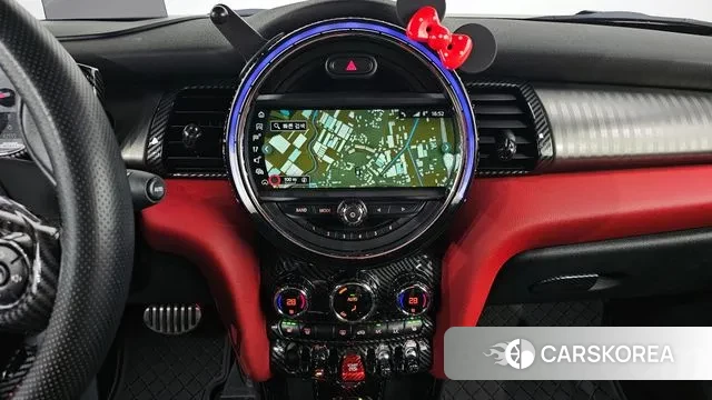 Mini Cooper S Convertible 2019 Серебристо-серый из Кореи, фото 5