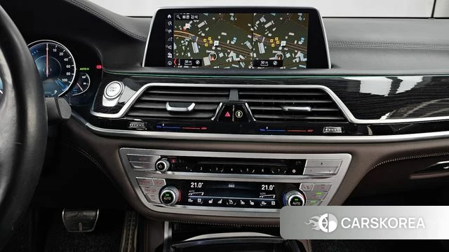 BMW 7 Series (G11) 2018 Черный из Кореи, фото 5