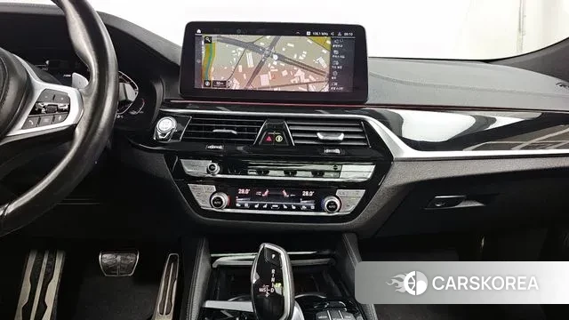 BMW 6 Series GT (G32) 2021 Белый из Кореи, фото 5