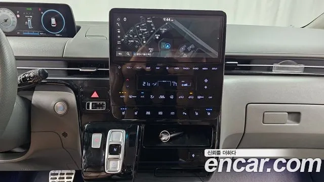 Hyundai Staria 2023 Белый из Кореи, фото 5